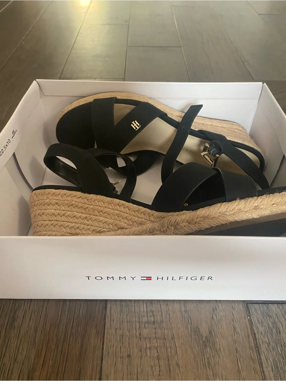 NEW Tommy Hilfiger Black Espadrille Wedge Sandals Size 9 Women’s